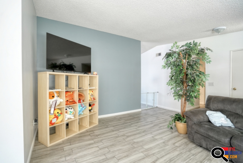  Single Family Home for Sale near Yamaava