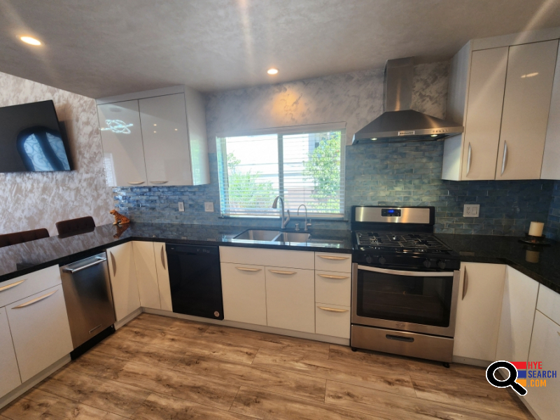 House for rent in Van Nuys, CA