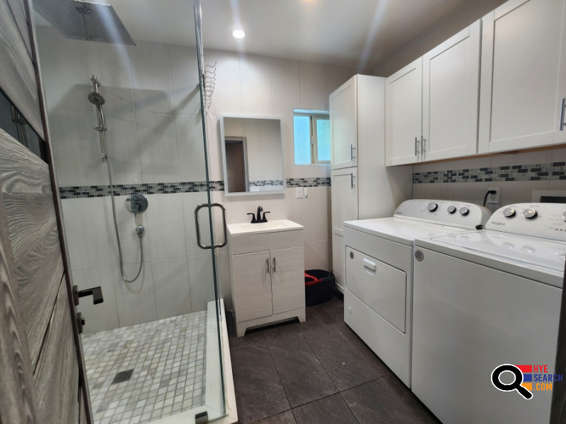 House for rent in Van Nuys, CA