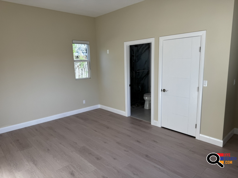 House for Rent in Van Nuys, CA