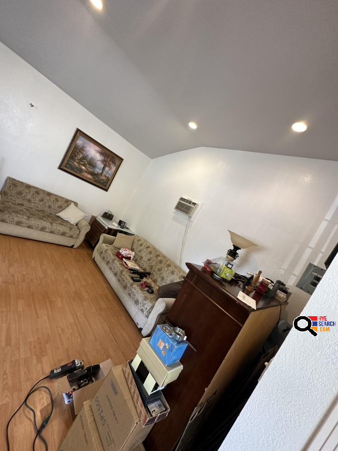 House for Rent in Van Nuys, CA