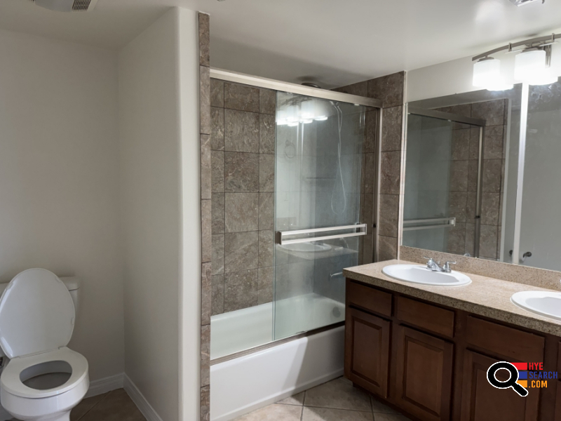  Condo for Rent in Van Nuys, CA