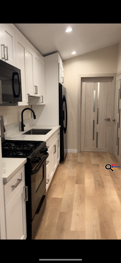 House for Rent in Van Nuys, CA