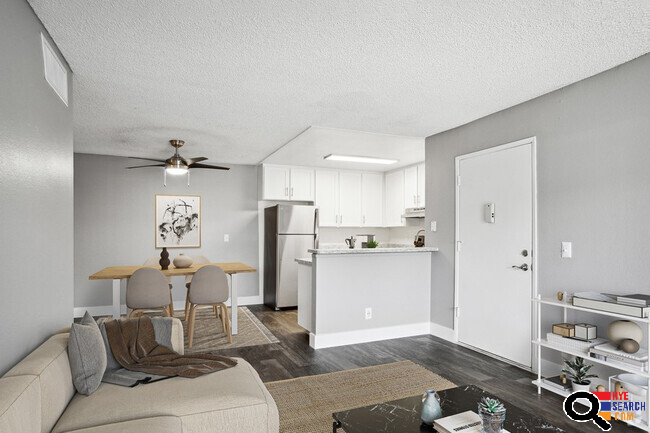House for Rent in Van Nuys, CA