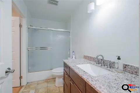  Condo for Rent in Van Nuys, CA