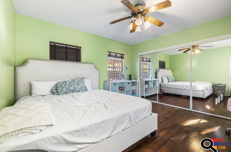 Duplex for Sale in Los Angeles, CA