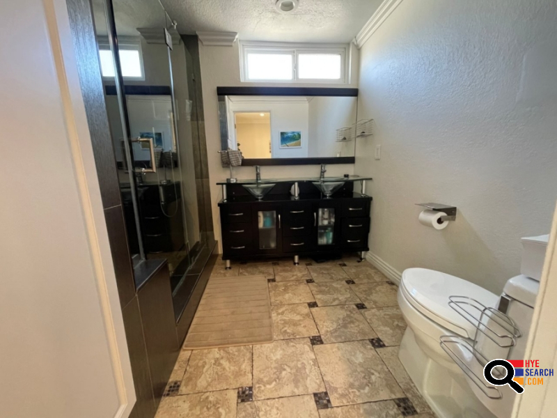 Home for Rent in Northridge, CA