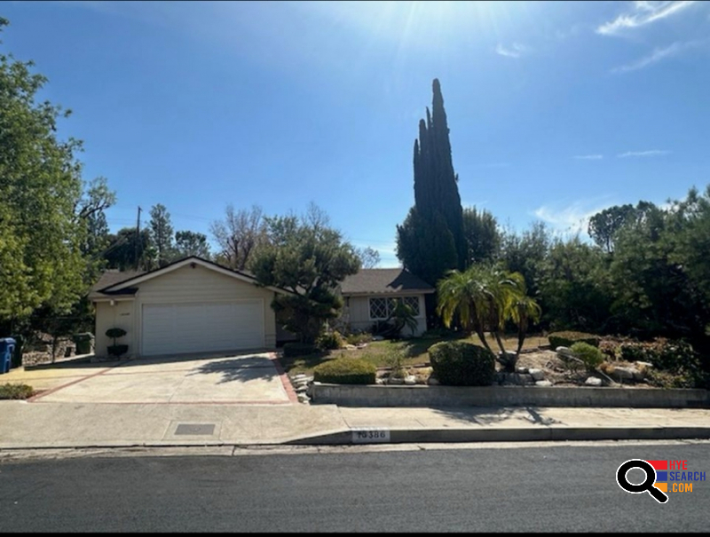 House for Rent in Granada Hills, CA