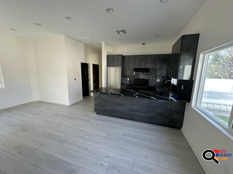  Guest House for Rent in Van Nuys, CA