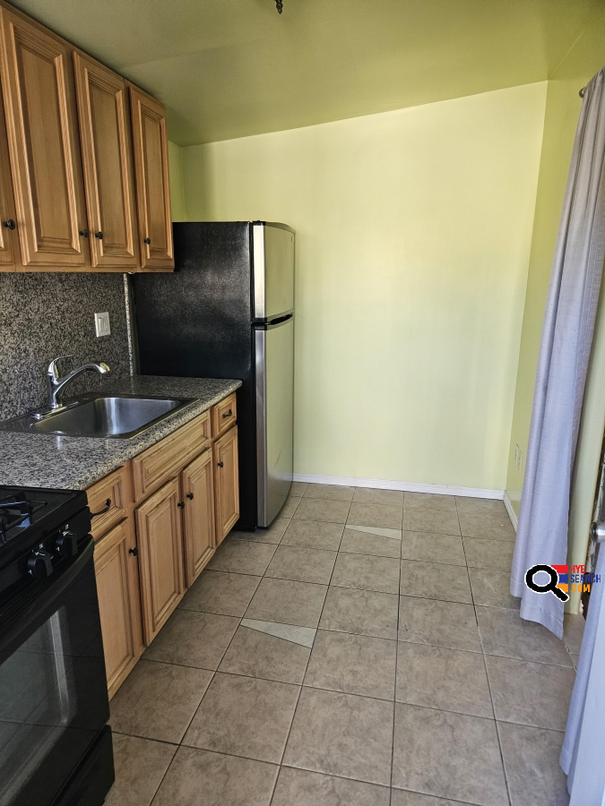 Single/Studio for Rent in Van Nuys, CA