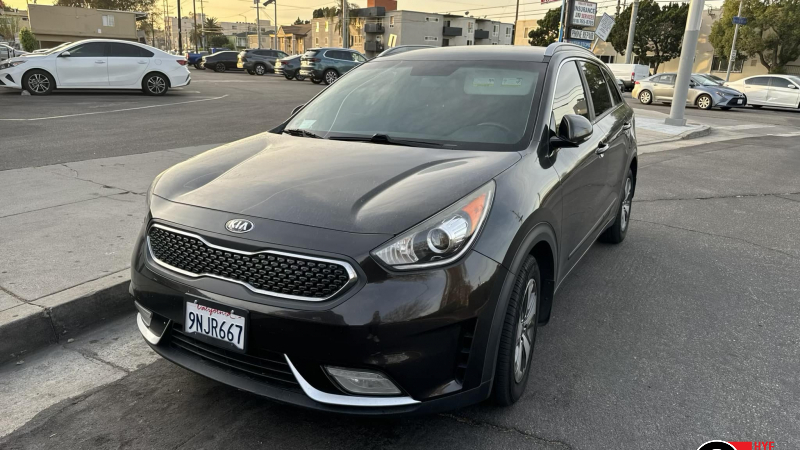 Kia Niro Hybrid 2017 For rent in Los Angeles, CA