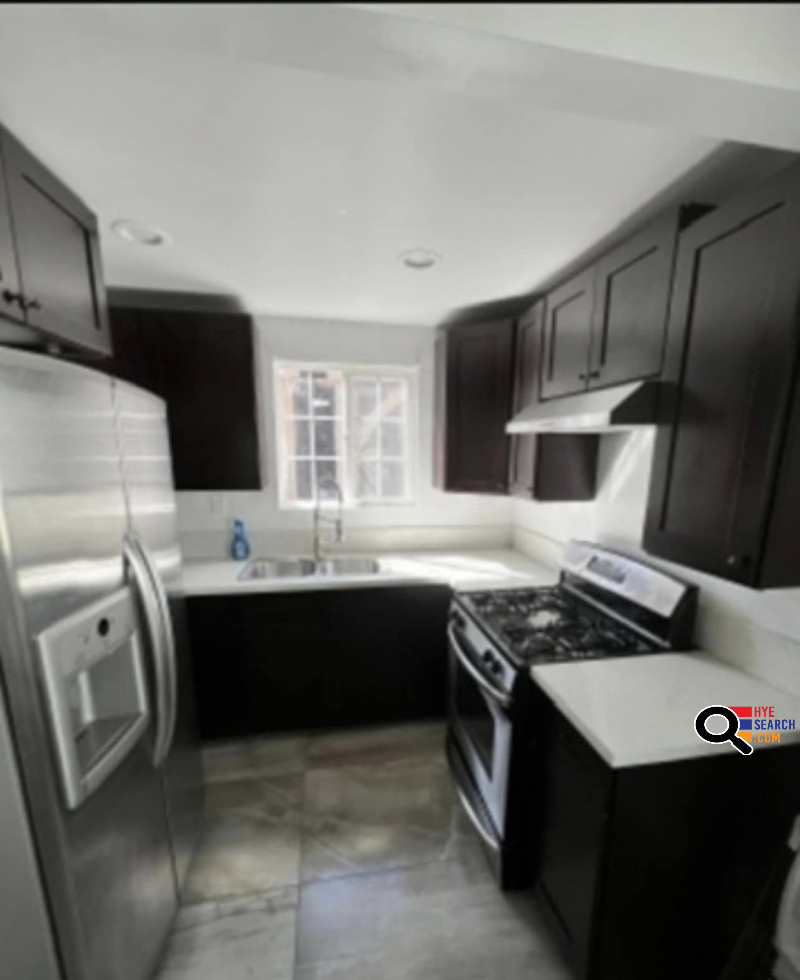 Guest house for rent in Van Nuys, CA