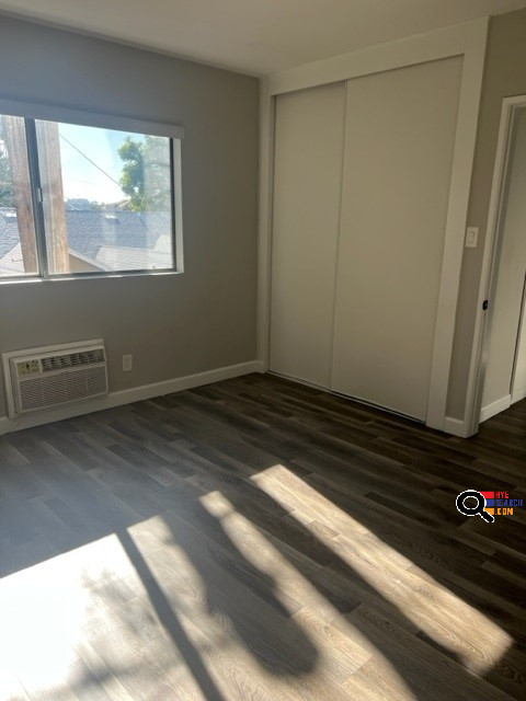  Fully Renovated Apartment in The Heart of Glendale, with New Floor, Fresh Paint, with Dishwasher, Refrigerator and Stove in Glendale, CA