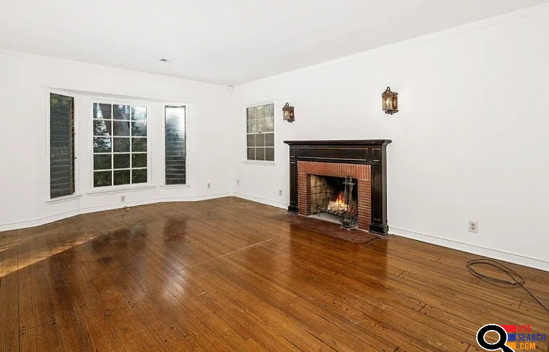 House for Sale in Glendale, CA