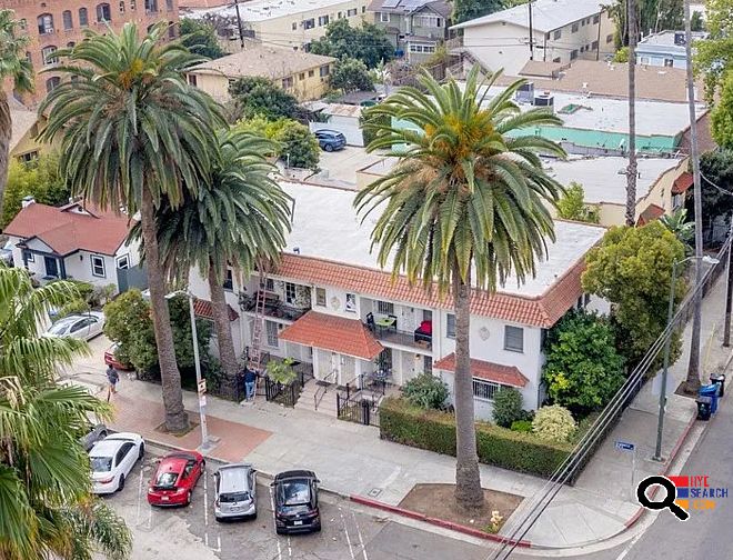 Quadruplexn for Sale in Los Angeles, CA