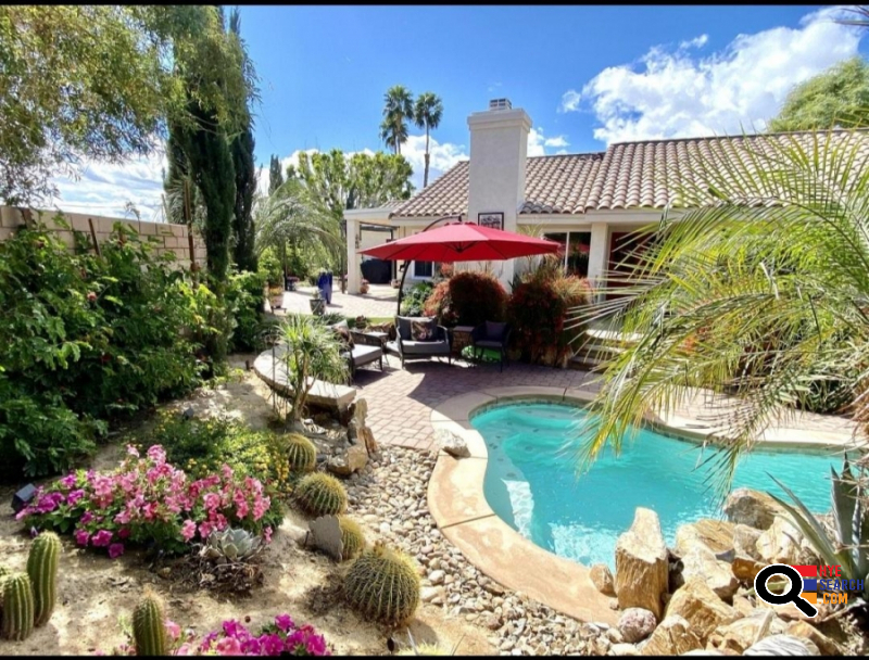 Beautiful Desert Oasis Vacation Home Rental in Palm Desert, CA