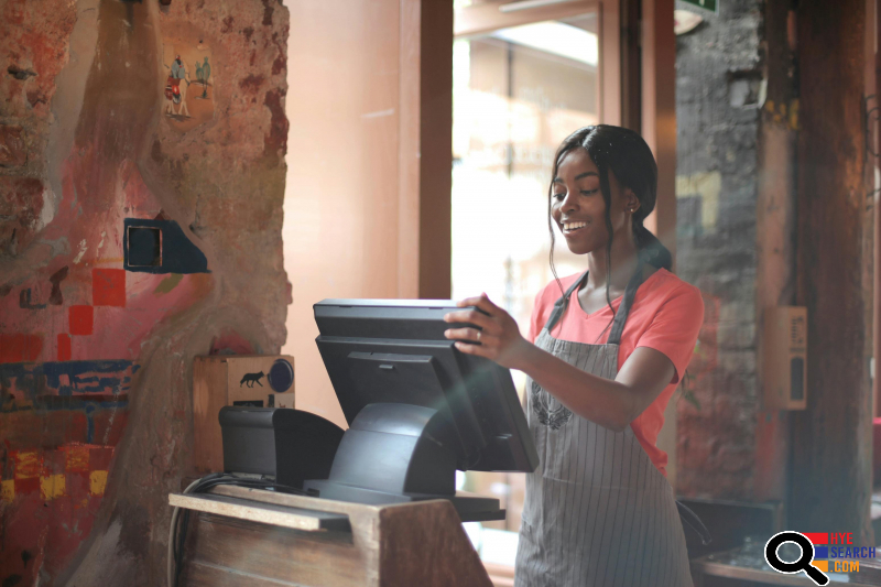 Cashier/ Kitchen Helper Needed in Studio City, CA