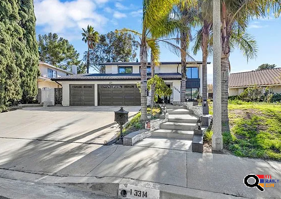 House for Rent in Granada Hills, CA