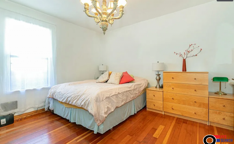 House for Sale in Sunland, CA