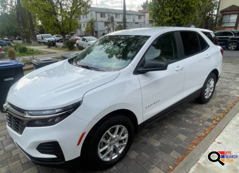 2023 Chevrolet Equinox LT AWD Only 17k Miles /AWD Option/ Power Seats for Sale. $19,500 in Glendale, CA