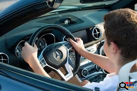 Looking for a Male and Female Driving School Instructors in Glendale, CA