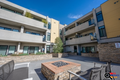 Newly Renovated Apartment for Rent, 1ST FLOOR- Walking Distance to Galleria/Americana. Section 8 is OK in Glendale, CA