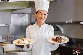 Experienced female chef/salad specialist wanted in Glendale, CA