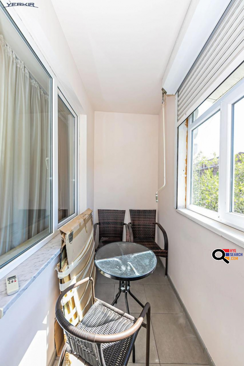 3-room apartment on Amiryan Street in the center, 69 sq.m., 3rd floor of 10, 2 bathrooms, major renovation