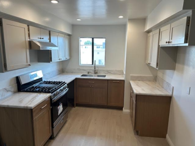 Fully Renovated Apartment for Rent in - Glendale, CA