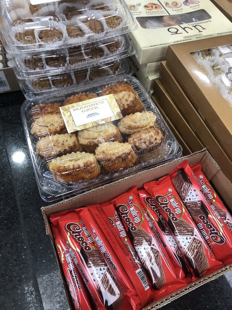 Mousa Ler Market Groceries & Delis in North Hollywood, CA