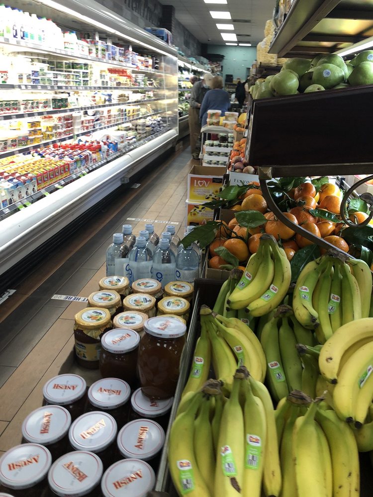 Mousa Ler Market Groceries & Delis in North Hollywood, CA