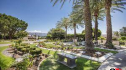 Graveyard Land for Sale in North Hollywood, CA - Վաճառվում է գերեզմանի հող