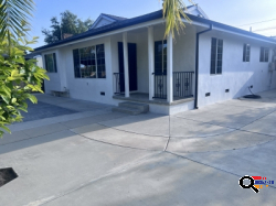 Front House for Rent in Valley Glen, CA