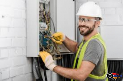 We Are Hiring Electricians with Experience in Los Angeles, CA